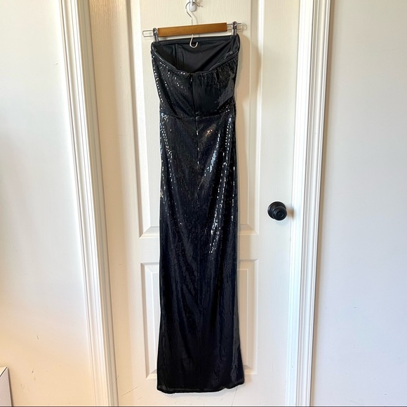 LULU’S Strapless Sequin Gown With Ruffled Waist—SZ. Small - Picture 8 of 15